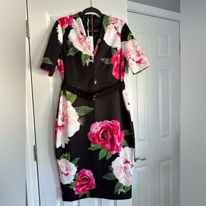 NWT Ted Baker size 5 (US 12) MAGNIFICENT VNECK BODYCON DRESS - rose pattern